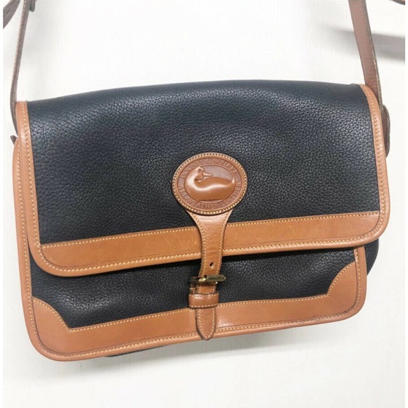 Dooney & Bourke Handbags - Vintage Dooney & Bourke Shoulder Bag Purse Crossbody All Weather Leather